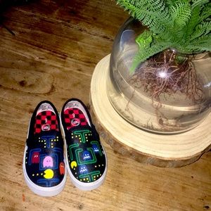 Pac-Man shoes kids 9 New custom Hand painted